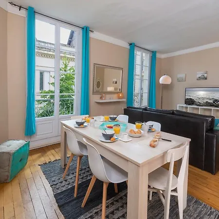 Coeur De Rue Saint-laud Appartement *